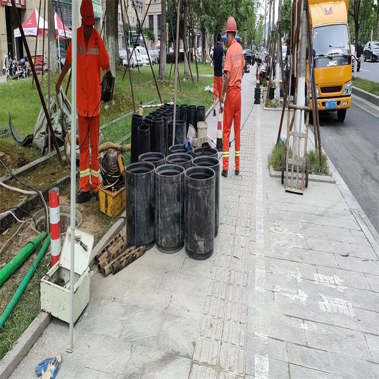 含山管道短管置换修复